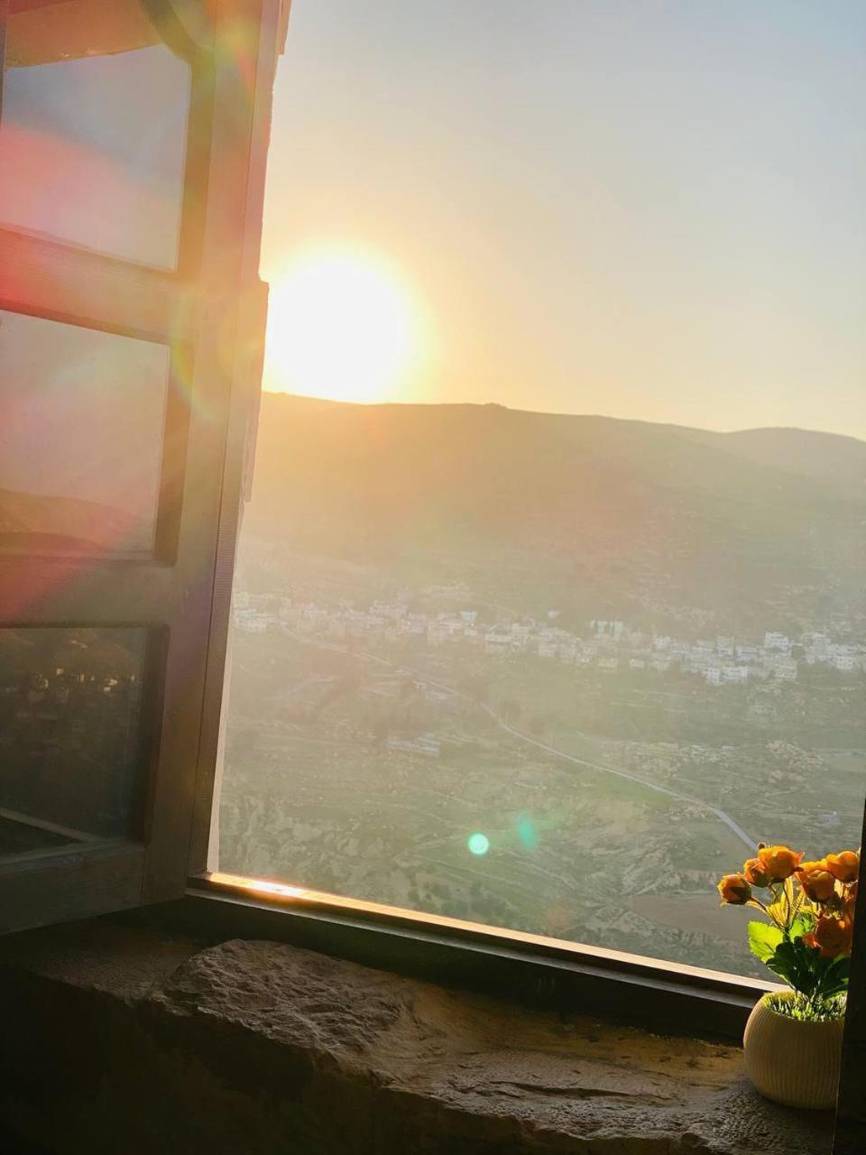Mountain View House Apartment Karak Bagian luar foto